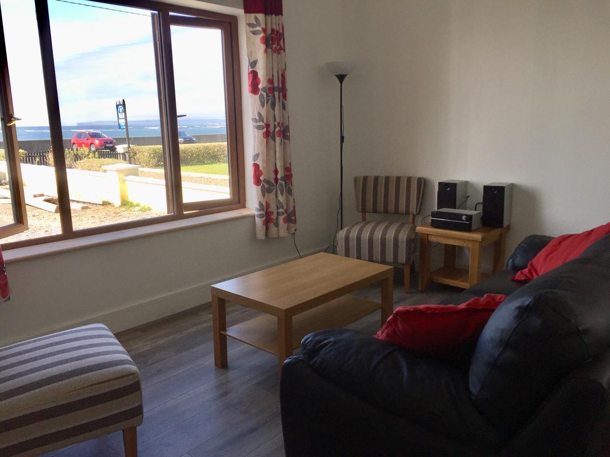 Seafield House Apartment Quilty Exterior photo
